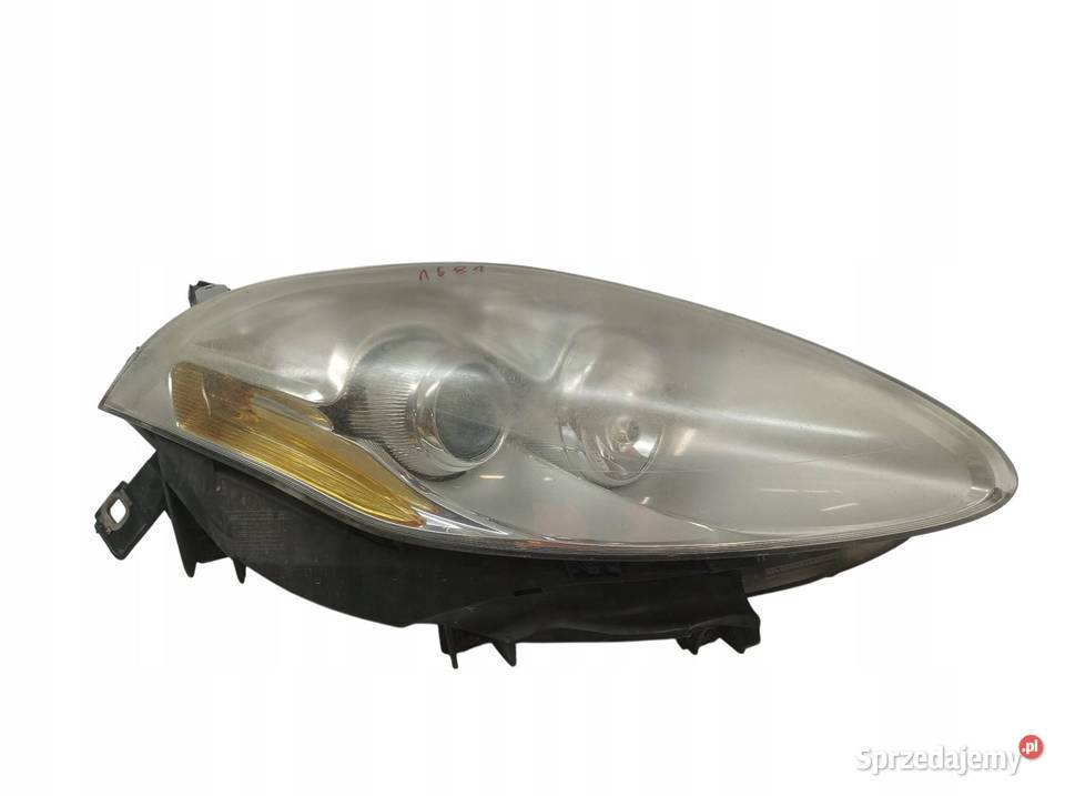 LAMPA PRZÓD PRAWA EU Fiat Bravo II 20072014