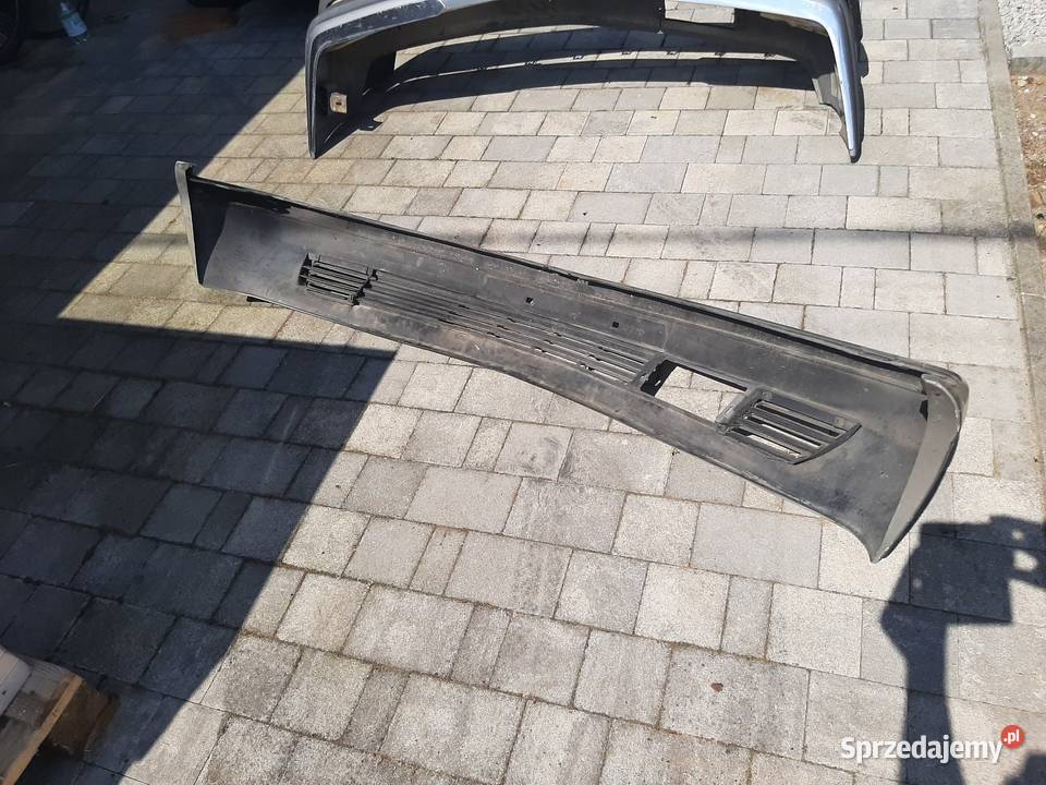 zderzak mercedes w 126 osobowe Stare Koźle