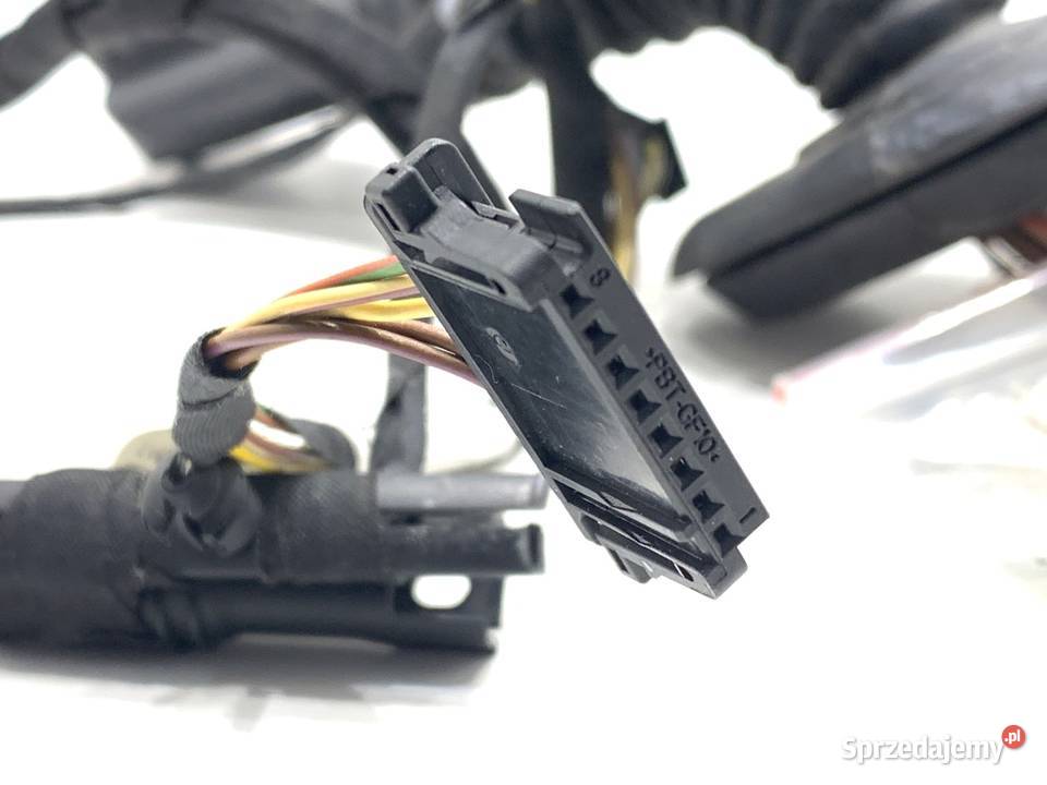 WIĄZKA DRZWI TYŁ PRAWY BMW F30 9366759 20 245 osobowe