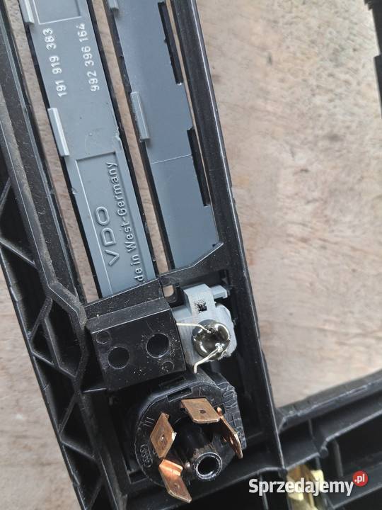 Ramka zegarów obudowa Golf II Jetta MK2