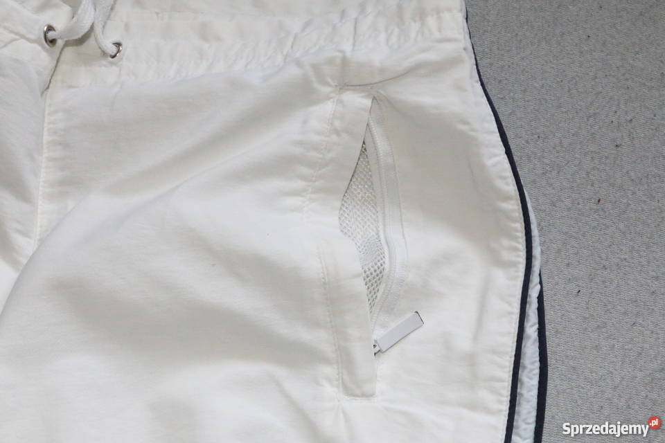 Zara TRF białe sportowe spodnie Zara dolnośląskie Wrocław