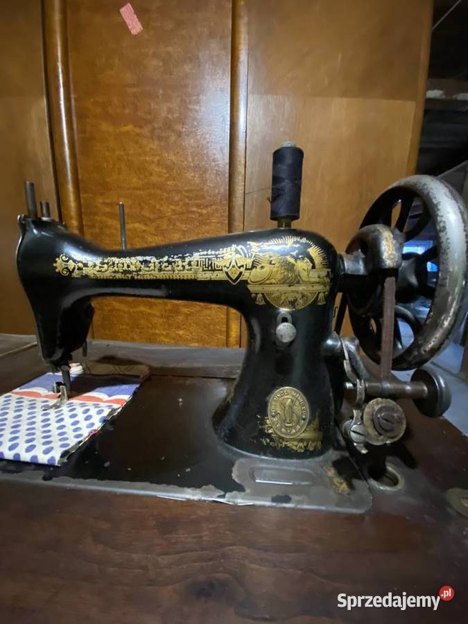 Maszyna do szycia ze stolikiem SINGER łódzkie Łódź