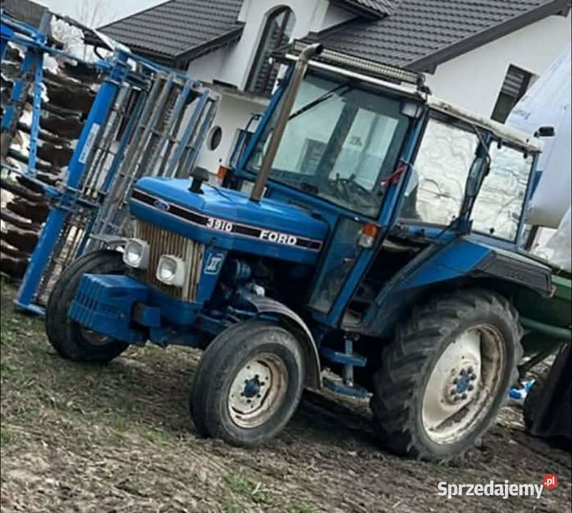 Ford 3910 z gospodarstwa Ford lubelskie Biłgoraj