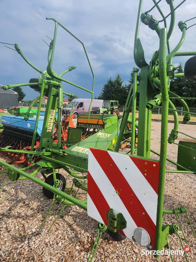 Przetrząsarka hydrauliczna Krone 550
