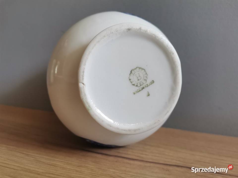 Stary mały wazon porcelana Bogucice PRL Porcelana i szkło Katowice