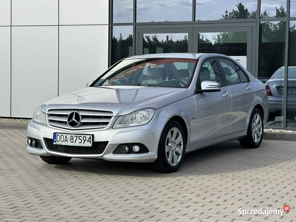 Mercedes C 180 Climatronic Tempomat Bluetooth srebrny Kąty Opolskie