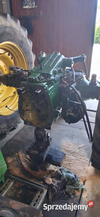 John Deere 2130 4x4 na części Skrzynia biegów Manualna małopolskie Wilczyska