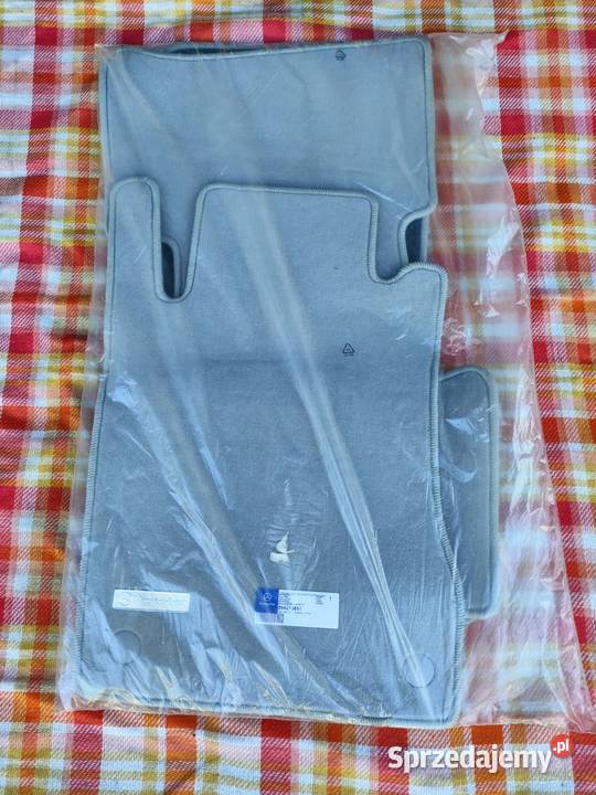 Oryginalne dywaniki welurowe Mercedes W211 S211 wielkopolskie Bolewice
