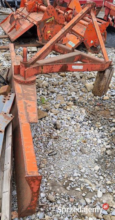Pług zgarniacz do śniegu ziemni i kukurydzy Pługi sprzedam