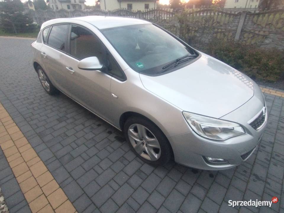 Opel Astra 14 Samochody osobowe świętokrzyskie Morawica sprzedam