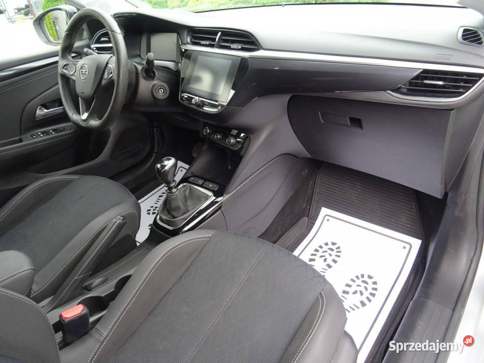 Opel Corsa 12 100 ELEGANCE przebieg to 24661 F srebrny Motoryzacja