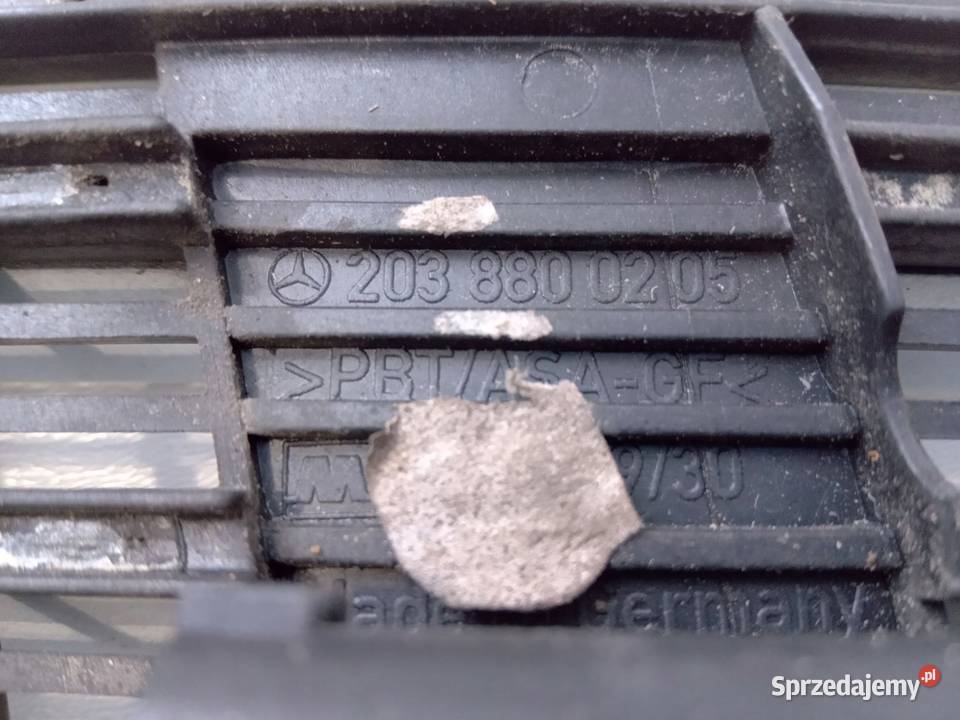 WLOT POWIETRZA KRATKA PODSZYBIA MERCEDES C W203 Nowy Tomyśl
