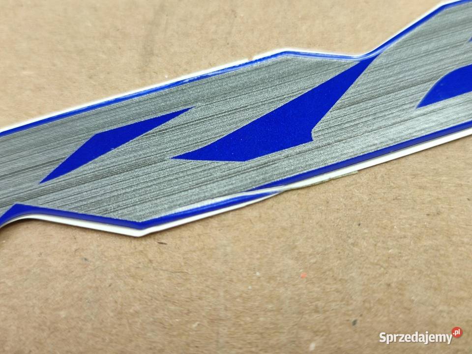 NAKLEJKA R6 NA CZACHĘ YAMAHA YZFR6 2003