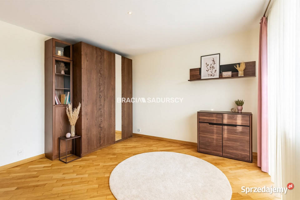 Mieszkanie 911m2 4 pokojowe Kraków