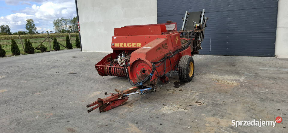 Prasa kostkująca WELGER AP 52 Oraczew