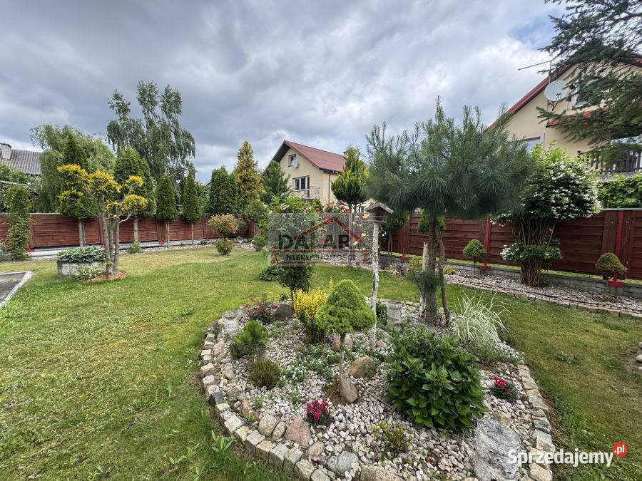 sprzedaży domu wolnostojącego Baniocha 220m2