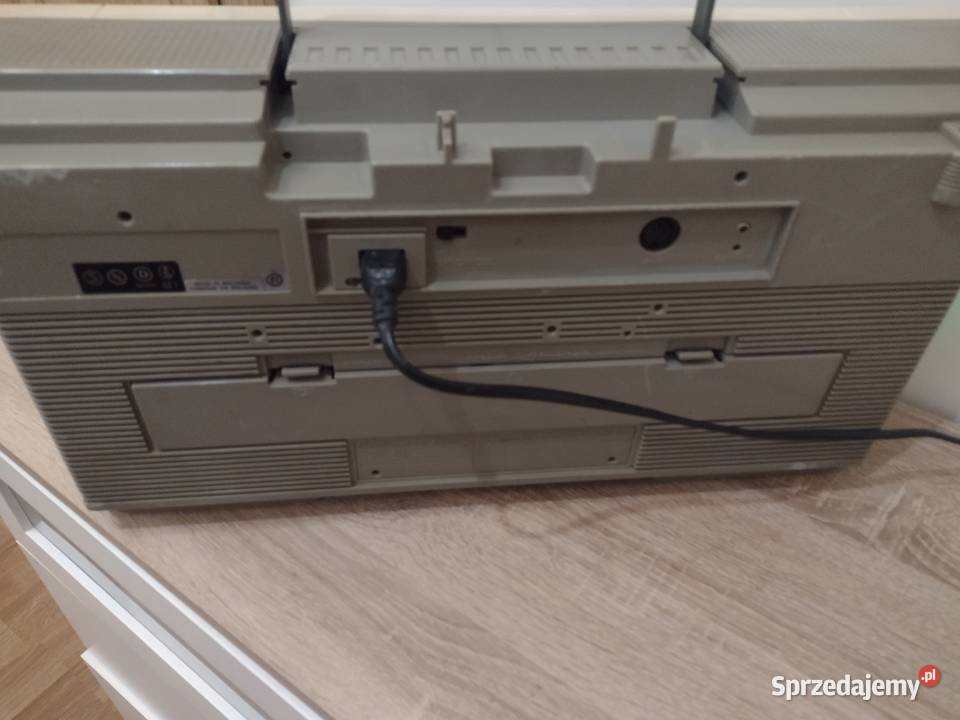 Sharp GF5757 Vintage odnowiony z Bluetooth Żukowo