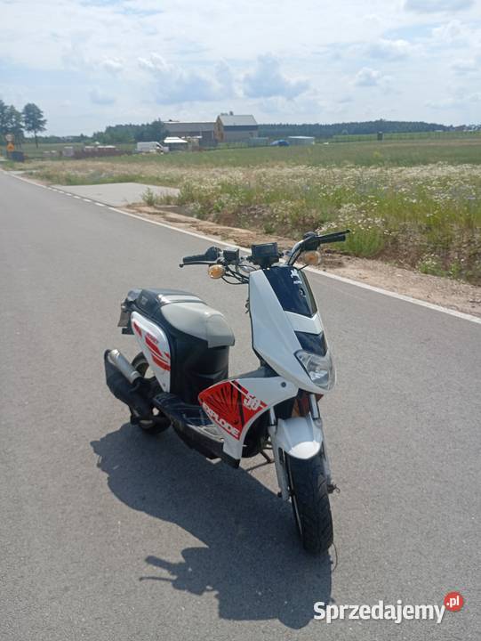 Skuter Romet 707 dwusuwowy Bełchatów