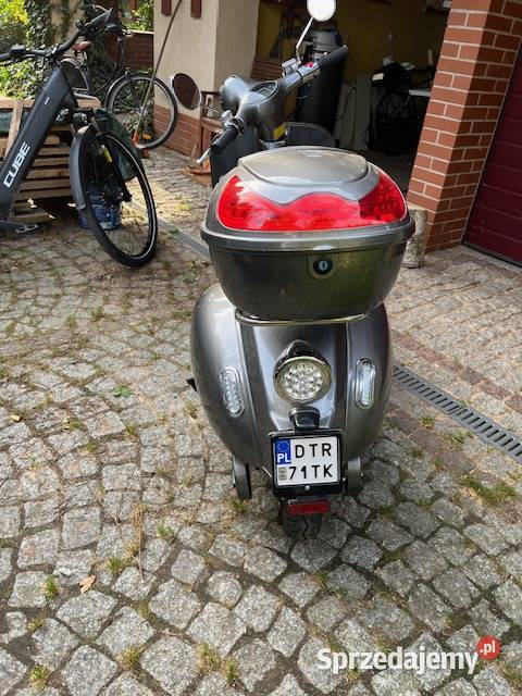 skuter elektryczny 1cm3 sprzedam