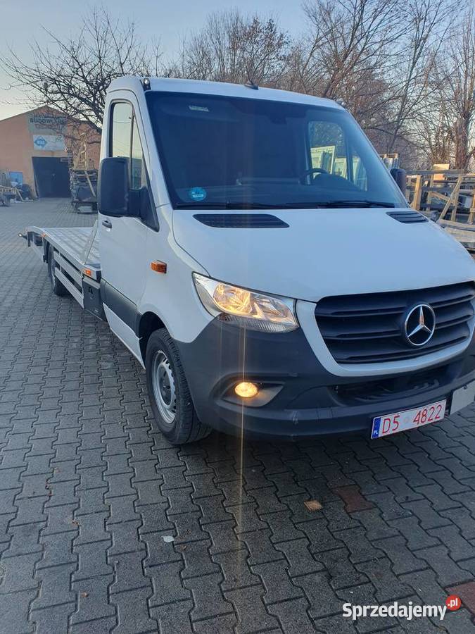 mercedes laweta prawie nowa Oleśnica