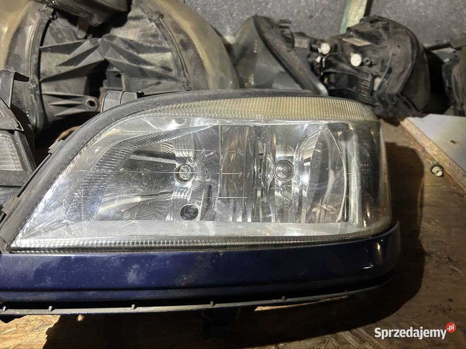 Lampa prawy lewy przód zafira A lift kompletną Kęty