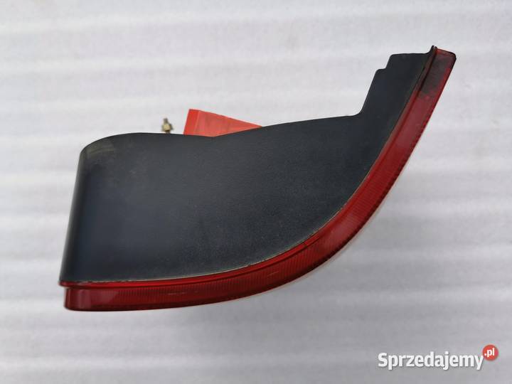 Lampa Prawy Tył Tylna Prawa VW Passat B5 Kombi Wyszków sprzedam