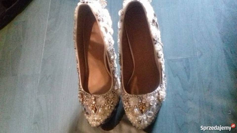 Sukienka na sylwestra sukienka z kryształkami wielkopolskie Poznań sprzedam