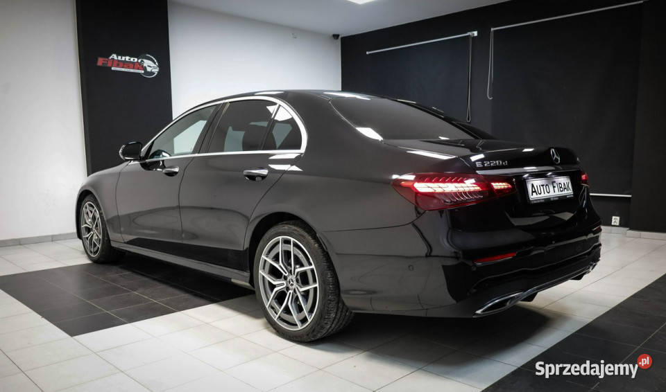 Mercedes E 220 e220d4MaticAMGSalon PolskaI Sedan / Limuzyna Konstantynów Łódzki