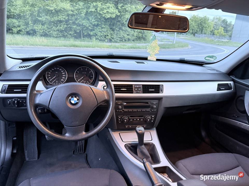 BMW E90 320i 1 lakier super stan system Start-Stop wielkopolskie