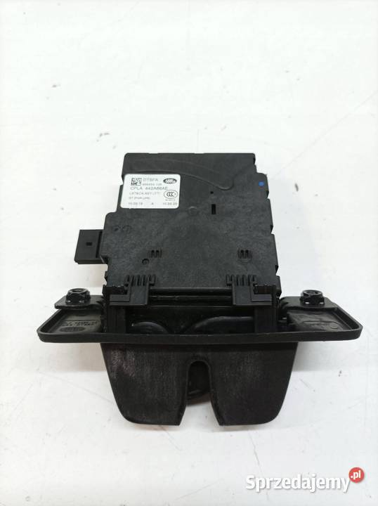 ZAMEK KLAPY BAGAŻNIKA CPLA442A65AE Land Rover Rok produkcji 2016 świętokrzyskie