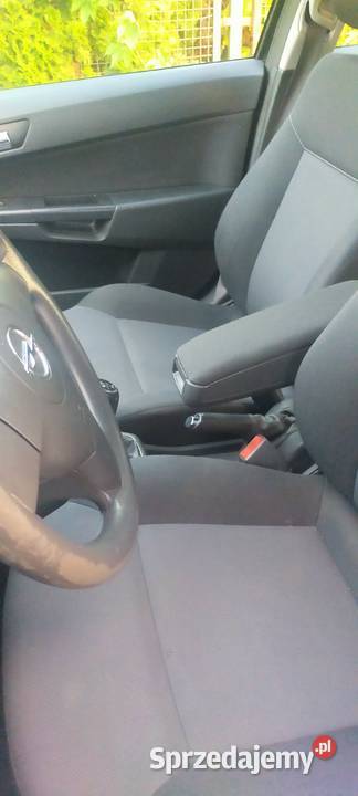 Opel ASTRA 16 benzyna 2012 115 Wsola sprzedam