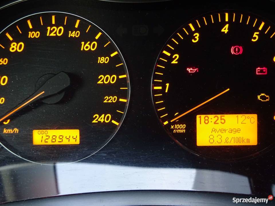 Toyota Avensis T25 Kombi Wagon 20 VVTi 147 Salon komputer pokładowy Lublin