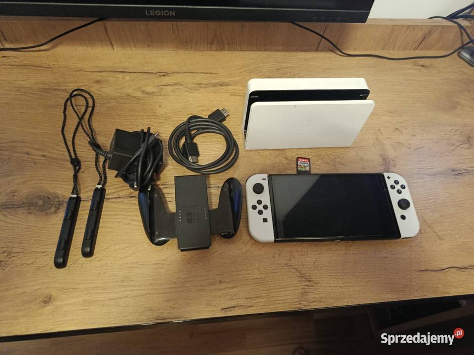 Konsola Nintendo Switch OLED Biała Używana Pozostałe Opole