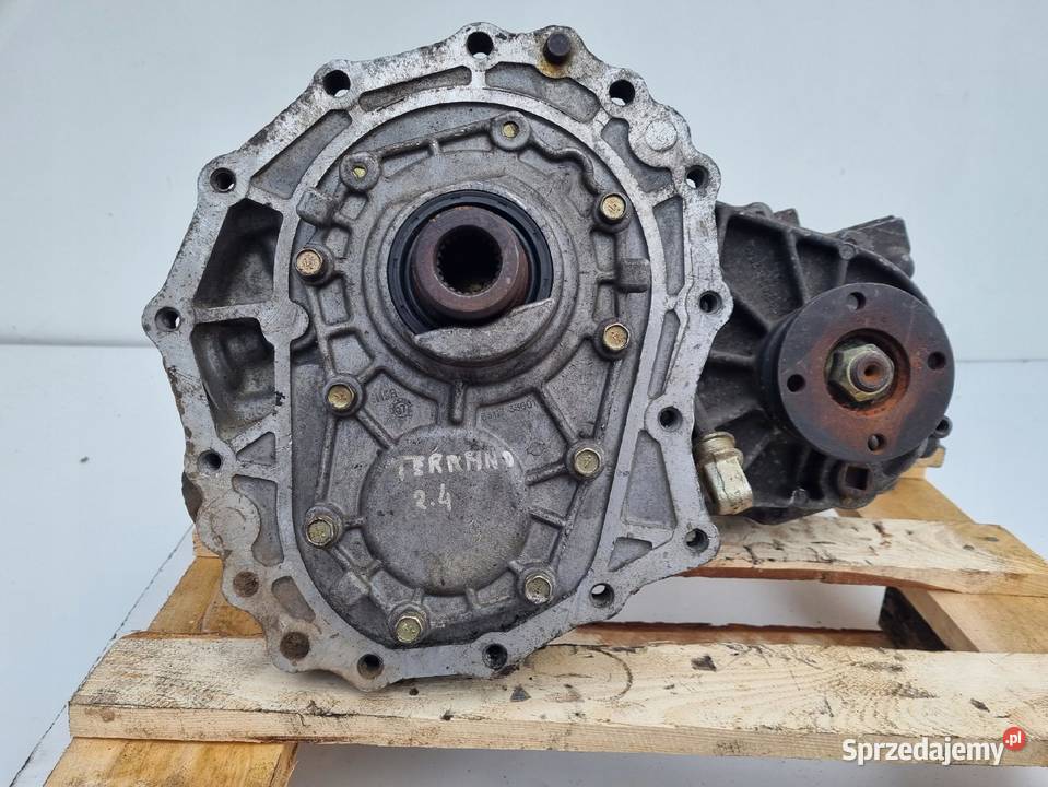 Nissan Terrano 24 REDUKTOR SKRZYNI BIEGÓW osobowe Chełm