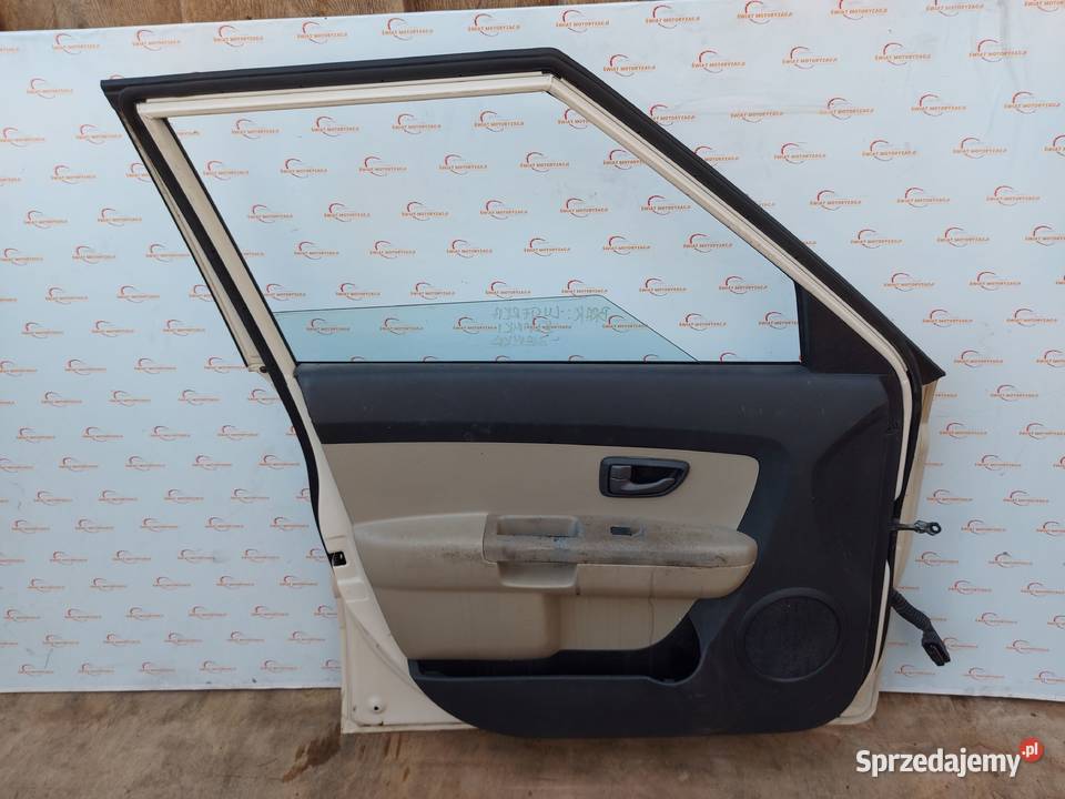 KIA SOUL 09r drzwi lewe przód 150 mikronów
