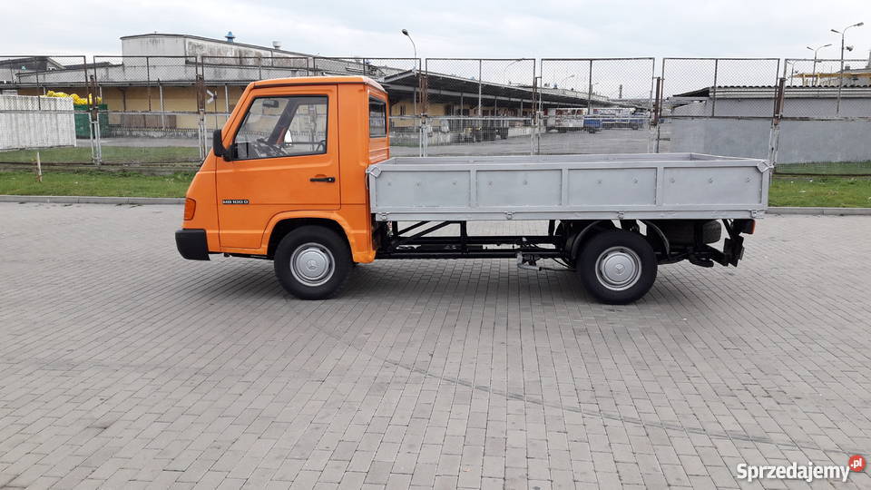 Mercedes mb100 skrzyniowy 2399cm3 lubelskie Łuków