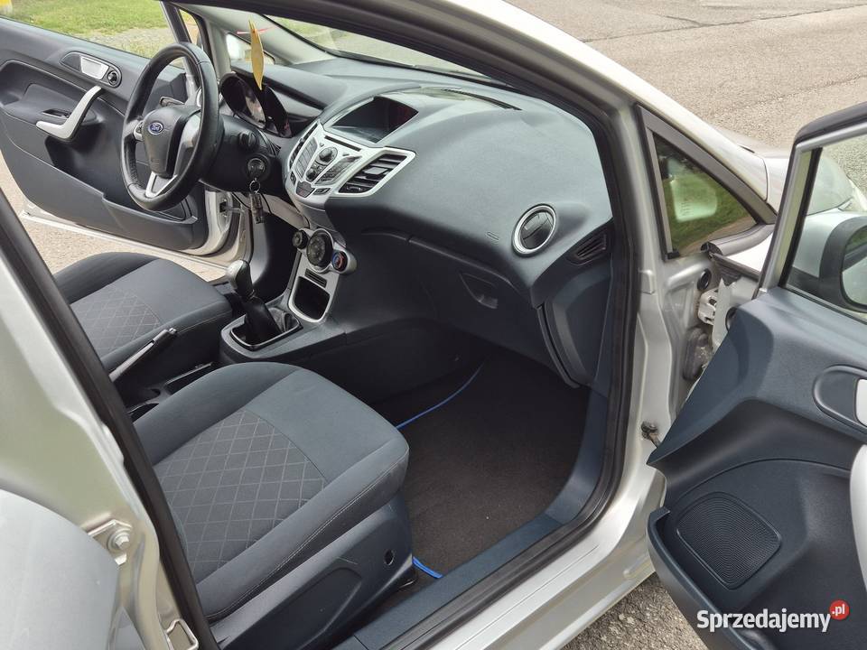 FORD FIESTA MK7 13B OPŁACONY Z NIEMIEC KLIMA welurowa tapicerka