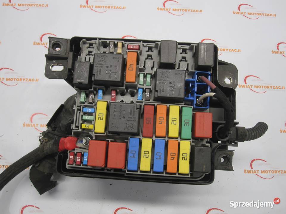 FIAT DOBLO II 13 MULTIJET 10r skrzynka świętokrzyskie Kielce