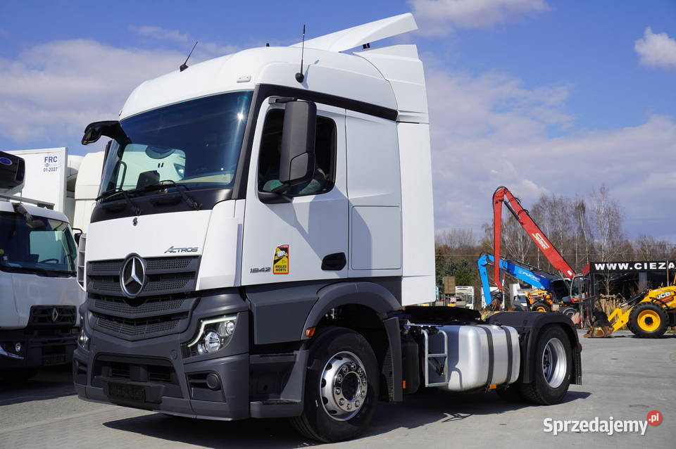 Ciągnik siodłowy MercedesBenz Actros 1842 2024 3 Kraków