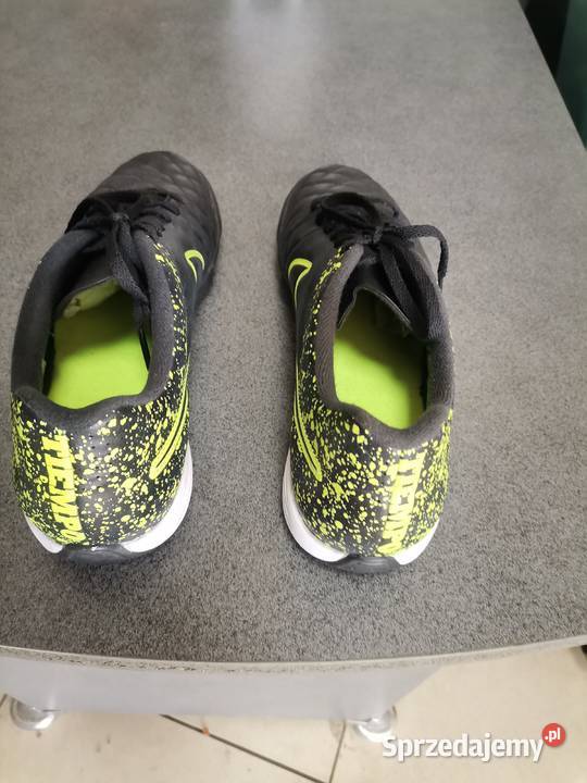 Buty do gry w piłkę na sztucznej trawie EER 44 Nike Białystok