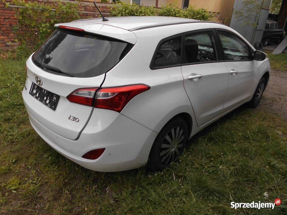 hyundai i30 II combi błotnik prawy tylny Bochnia sprzedam