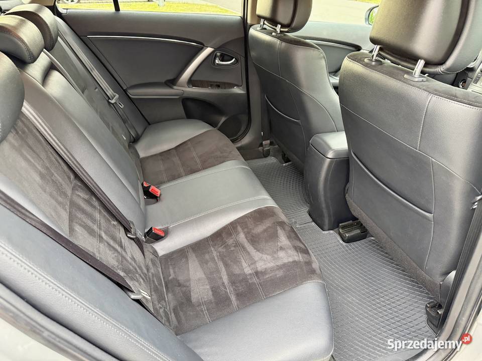 Toyota Avensis Salon Polska Bezwypadkowy mazowieckie Radzymin sprzedam