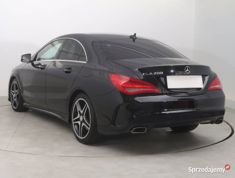Mercedes CLA 200 sprzedam