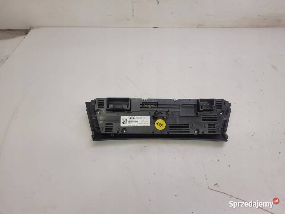PANEL KLIMATRONIK AUDI A6 C7 A7 4G0820043H osobowe Panele sterowania, przełączniki Przystajń