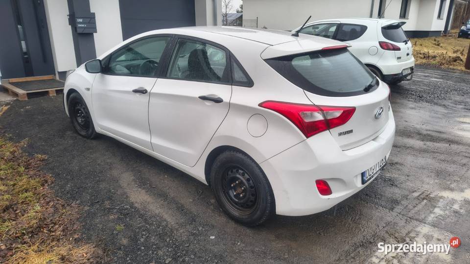 Hyundai i30 14 benzyna LPG 1400cm3 Trójca
