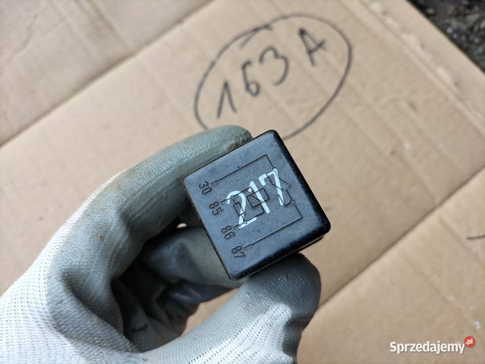 PRZEKAŹNIK SKODA 217 443951253S osobowe lubelskie Kamień-Kolonia