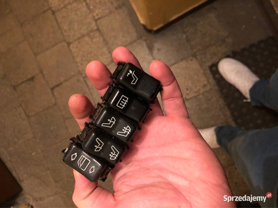 Przełączniki przyciski A140 mercedes w124 w202 pomorskie Gdańsk