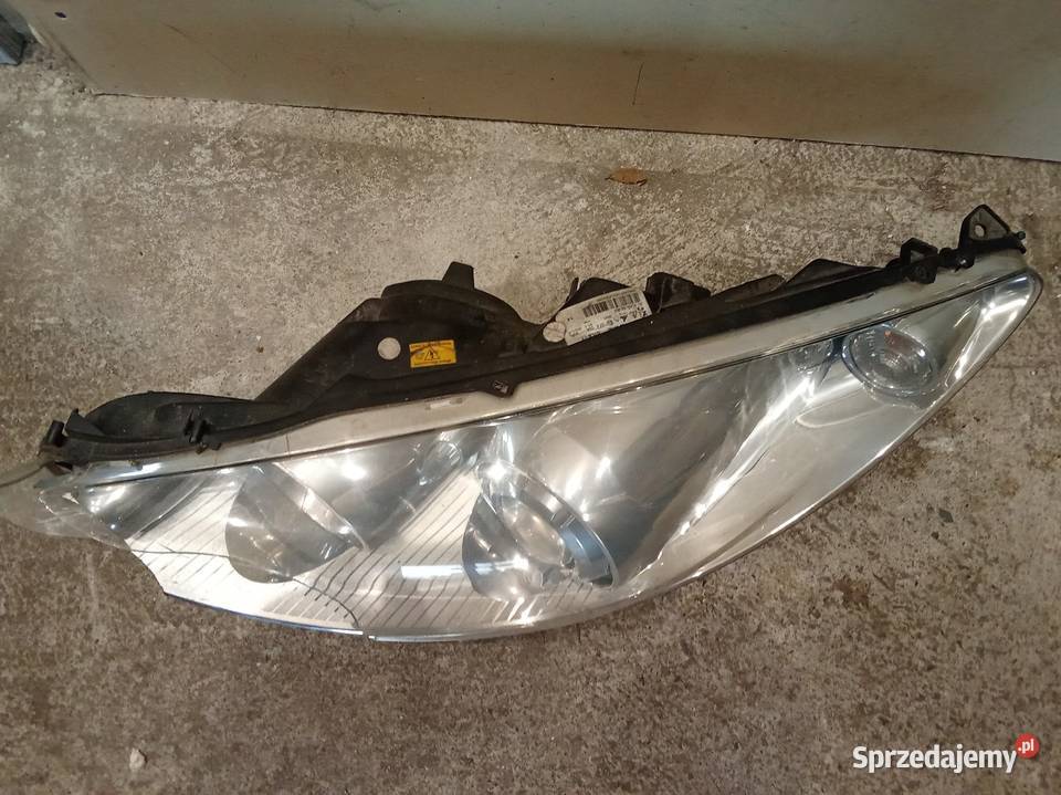 Peugeot 308sw bixenon skrętny lewy reflektor