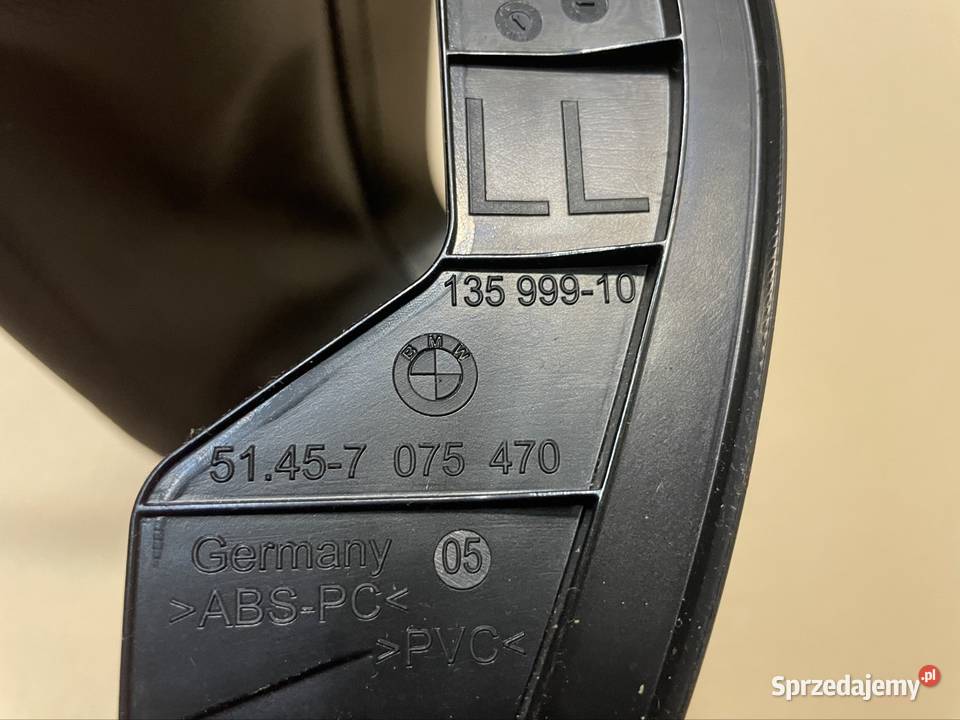 7075470 osłona obudowa kolumny kierowniczej bmw Osłony i zaślepki Szczecin