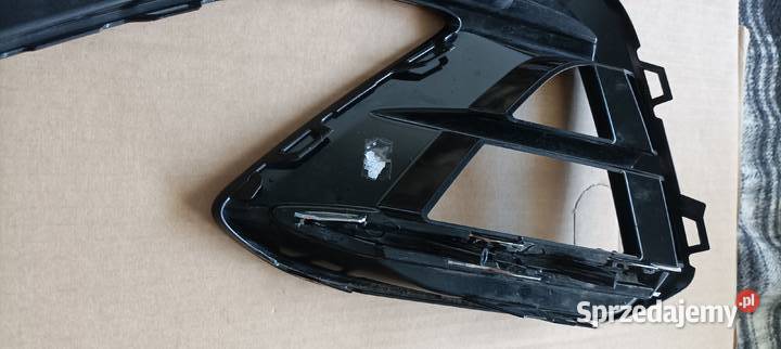 Vw Arteon R FL kratka prawa zderzaka łódzkie Łódź